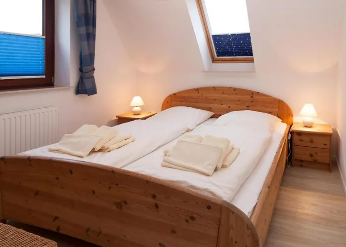 Nils Holgerson 1 شقة *